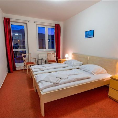 Hotel Petra Liberec Kültér fotó