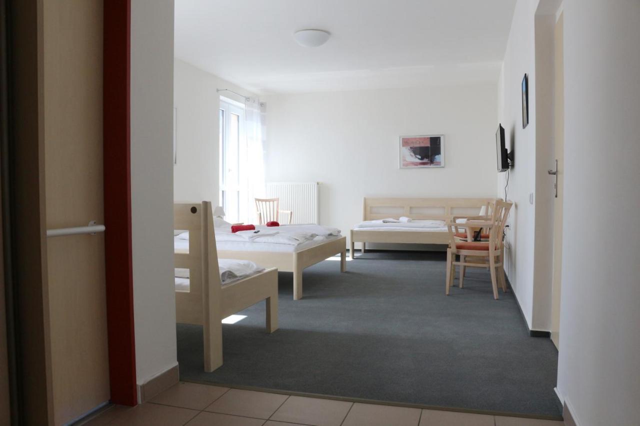 Hotel Petra Liberec Kültér fotó