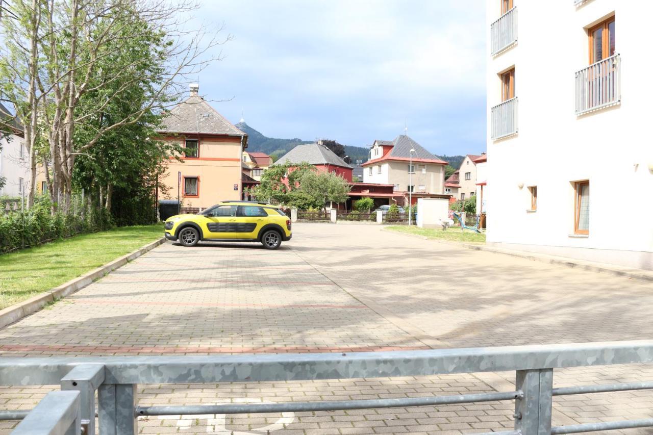 Hotel Petra Liberec Kültér fotó