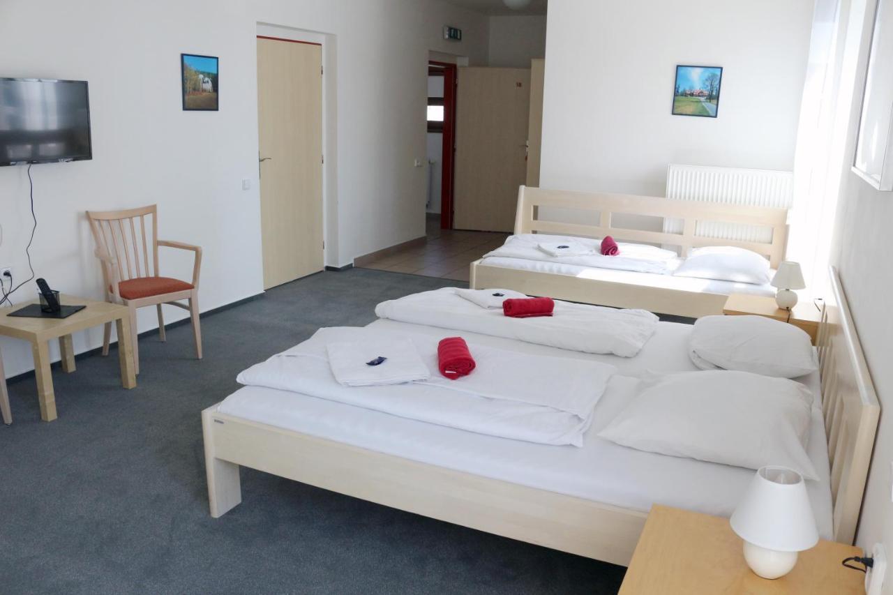 Hotel Petra Liberec Kültér fotó