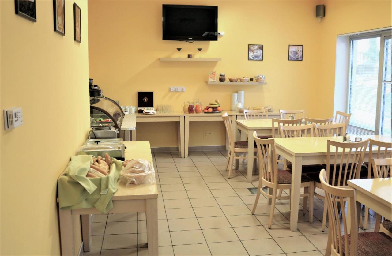 Hotel Petra Liberec Kültér fotó